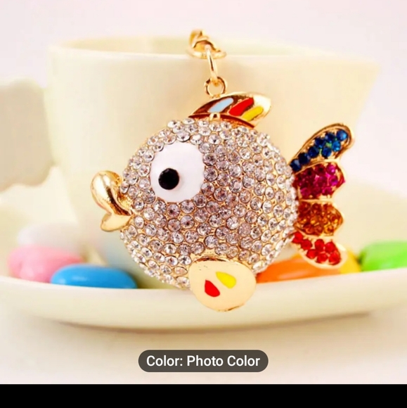 NWT Rhinestone Fish keychain/bag charm gold, red, blue, pink, orange. - Picture 5 of 5